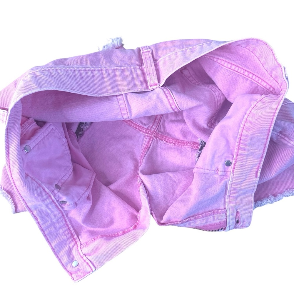 GAP Barbie Pink Shorts Denim Cotton Cut Off Zip Front Frayed Hem Womens Size 14 - Picture 5 of 7